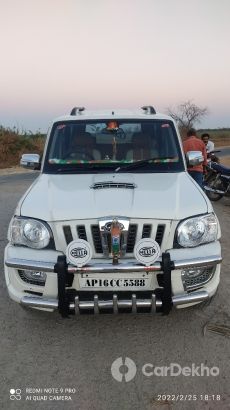 Mahindra Scorpio VLX 2WD AT 7S