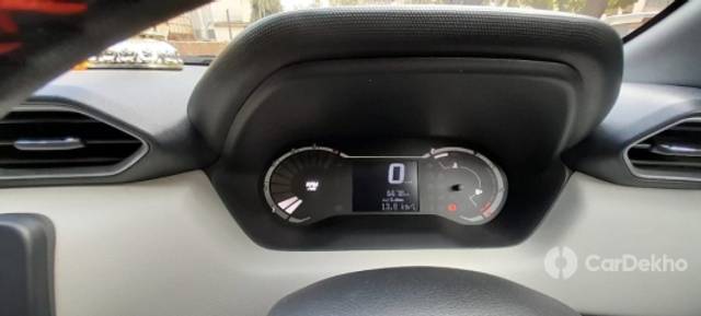 https://stimg2.cardekho.com/images/usedcarimages/large/2-2023/3602280/IMG-20230131-WA0017.jpg?imwidth=6400