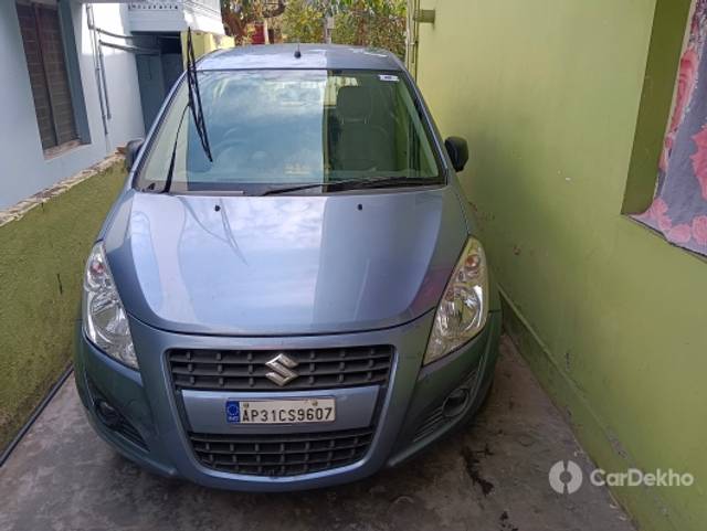 https://stimg2.cardekho.com/images/usedcarimages/large/2-2023/3602654/IMG_20230202_135556.jpg?imwidth=6402