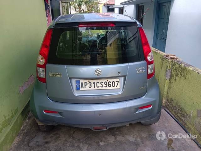 https://stimg2.cardekho.com/images/usedcarimages/large/2-2023/3602654/IMG_20230202_135609.jpg?imwidth=6400