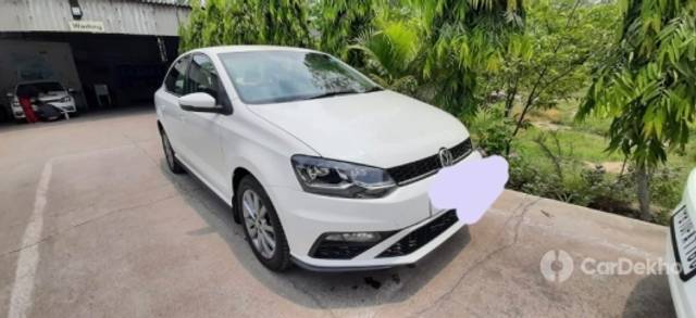 https://stimg2.cardekho.com/images/usedcarimages/large/2-2023/3602862/08E09905-DED5-42E9-95BD-BDE602F2BB2B.jpg?imwidth=6400