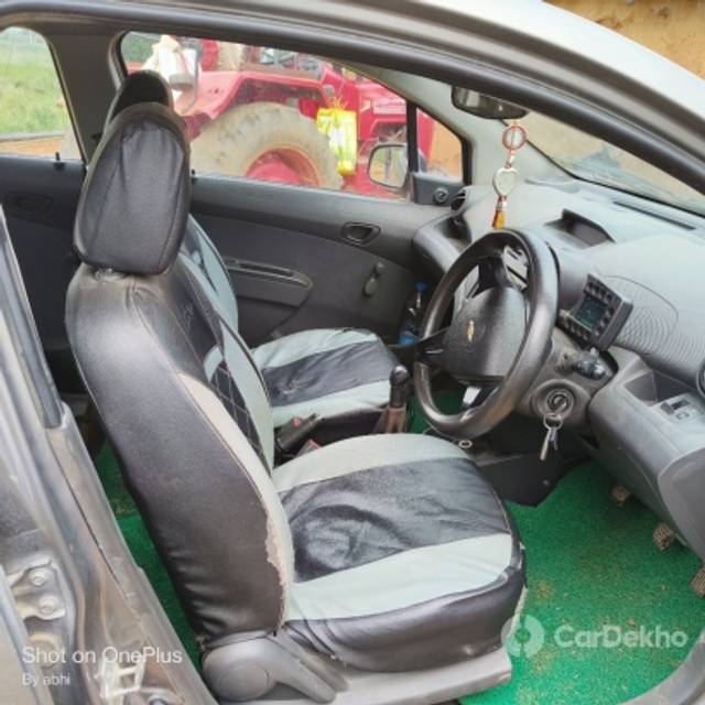 https://stimg2.cardekho.com/images/usedcarimages/large/2-2023/3604035/IMG20221016083844.jpg?imwidth=6401