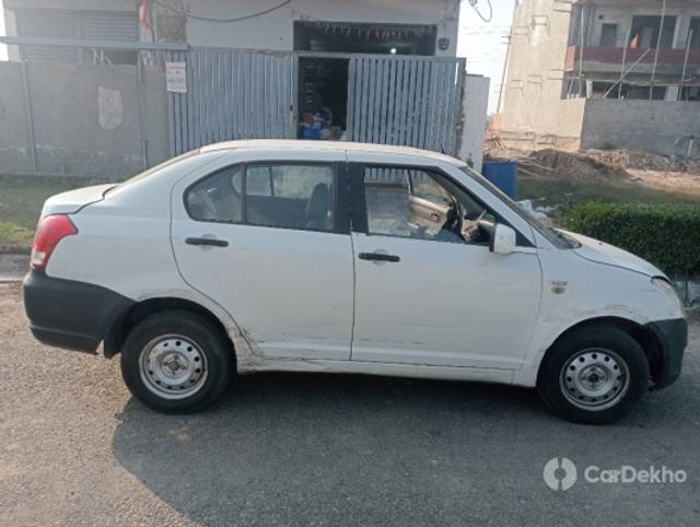 https://stimg2.cardekho.com/images/usedcarimages/large/2-2023/3604080/IMG20221210144608.jpg?imwidth=6401