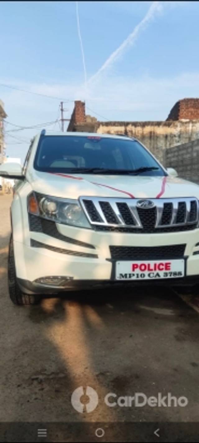 https://stimg2.cardekho.com/images/usedcarimages/large/2-2023/3604232/Screenshot_20230203_235831.jpg?imwidth=6400