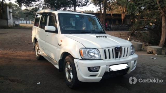 https://stimg2.cardekho.com/images/usedcarimages/large/2-2023/3604588/IMG_20230204_110853.jpg?imwidth=6400