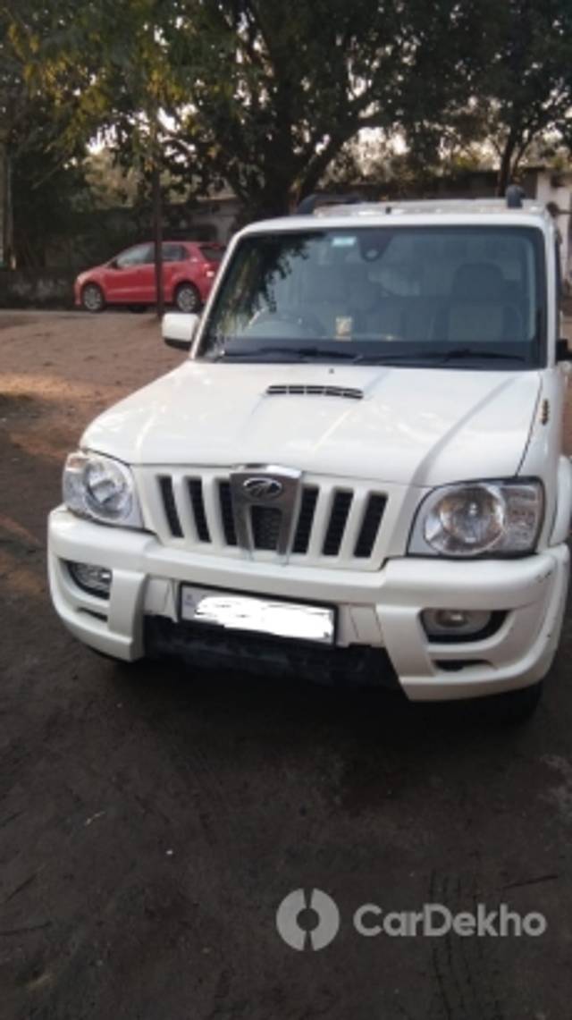 https://stimg2.cardekho.com/images/usedcarimages/large/2-2023/3604588/IMG_20230204_111013.jpg?imwidth=6401