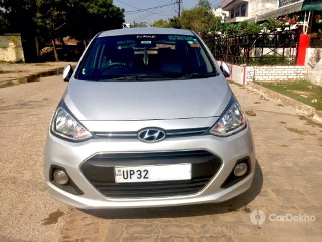 https://stimg2.cardekho.com/images/usedcarimages/large/2-2023/3607072/xcent.jpg?imwidth=6400