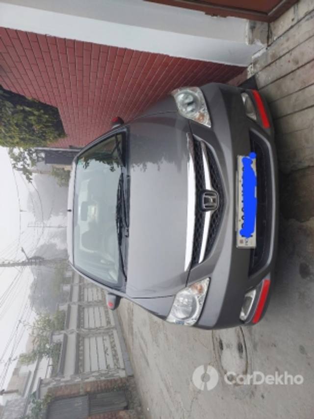 https://stimg2.cardekho.com/images/usedcarimages/large/2-2023/3609400/20221228_100045.jpg?imwidth=6400
