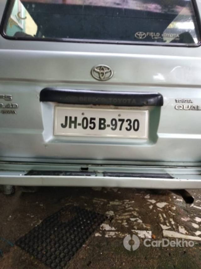 https://stimg2.cardekho.com/images/usedcarimages/large/2-2023/3609788/IMG-20230117-WA0006.jpg?imwidth=6401