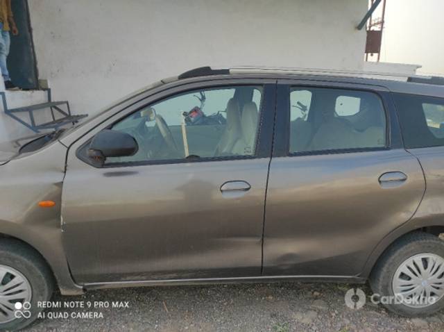 https://stimg2.cardekho.com/images/usedcarimages/large/2-2023/3609914/IMG_20221201_150841.jpg?imwidth=6402
