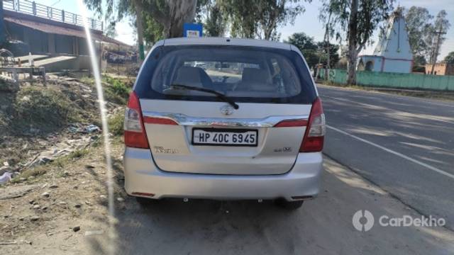 https://stimg2.cardekho.com/images/usedcarimages/large/2-2023/3609950/IMG-20230205-WA0016.jpg?imwidth=6402
