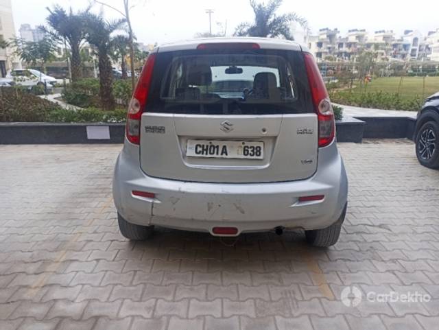 https://stimg2.cardekho.com/images/usedcarimages/large/2-2023/3610347/IMG_20230209_134026.jpg?imwidth=6402