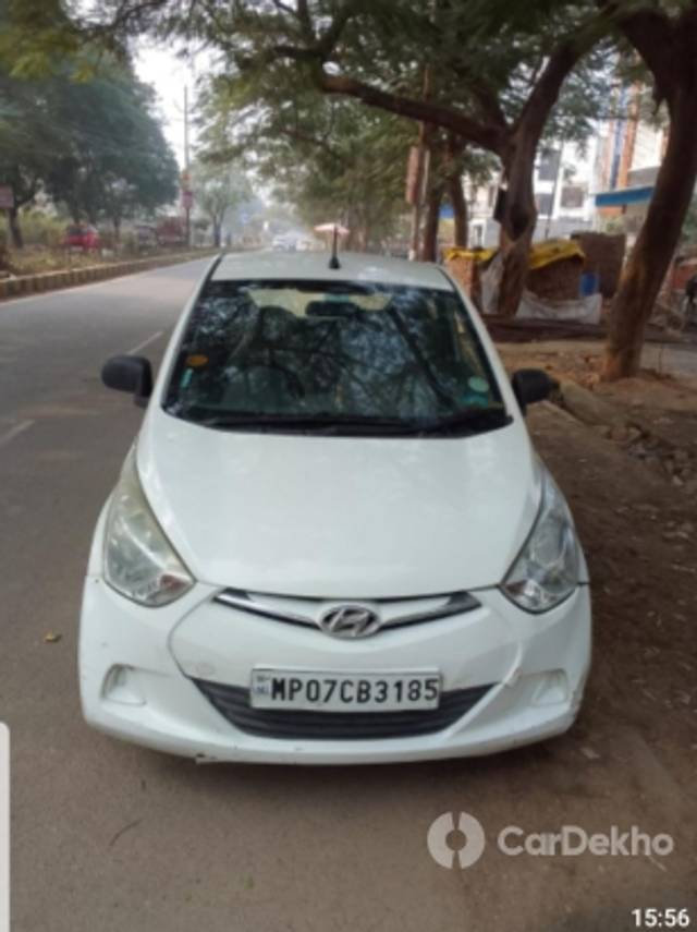 https://stimg2.cardekho.com/images/usedcarimages/large/2-2023/3611456/20230210_160207.jpg?imwidth=6402
