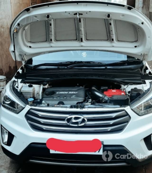 https://stimg2.cardekho.com/images/usedcarimages/large/2-2023/3611722/IMG_20230210_184629.jpg?imwidth=6400