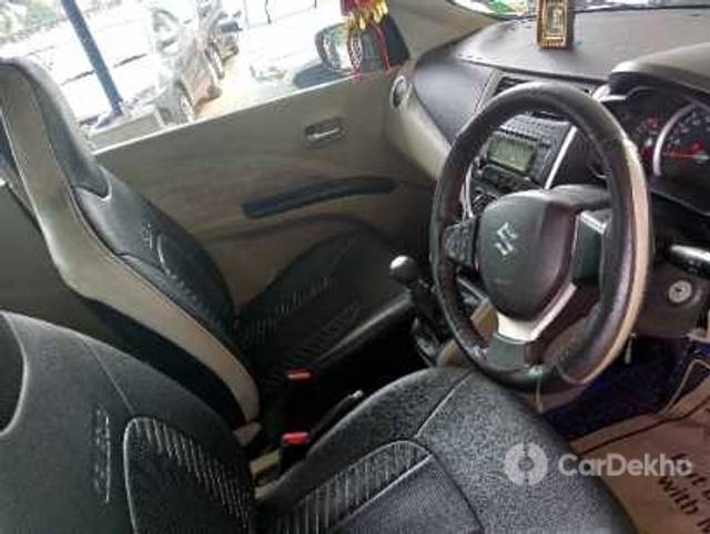 https://stimg2.cardekho.com/images/usedcarimages/large/2-2023/3612058/IMG20230211102412_015.jpg?imwidth=6401
