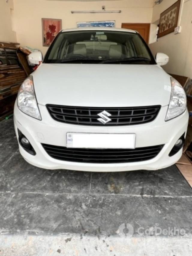 https://stimg2.cardekho.com/images/usedcarimages/large/2-2023/3612768/image1_1.jpg?imwidth=6400