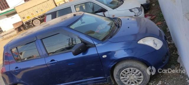 https://stimg2.cardekho.com/images/usedcarimages/large/2-2023/3612860/IMG_20230206_105937.jpg?imwidth=6400