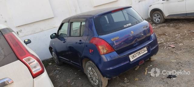 https://stimg2.cardekho.com/images/usedcarimages/large/2-2023/3612860/IMG_20230206_105946.jpg?imwidth=6401