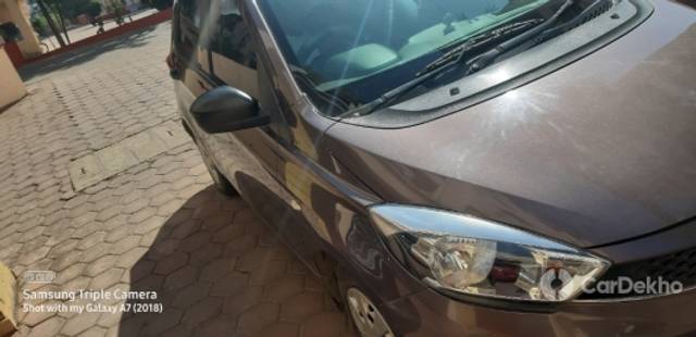 https://stimg2.cardekho.com/images/usedcarimages/large/2-2023/3613234/20210209_104021.jpg?imwidth=6402