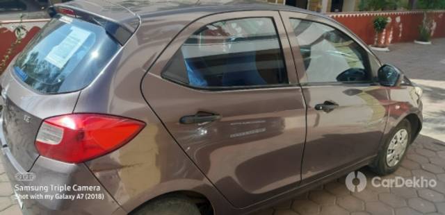 https://stimg2.cardekho.com/images/usedcarimages/large/2-2023/3613234/20210209_104028.jpg?imwidth=6400