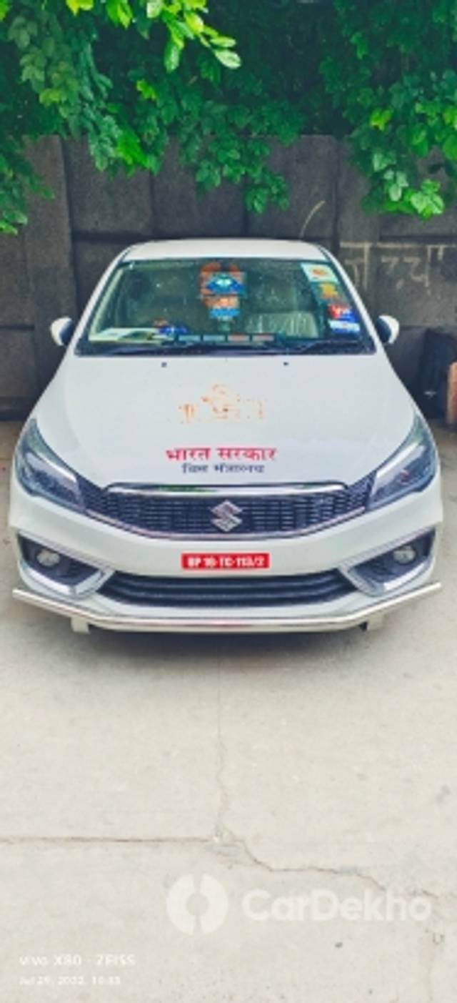 https://stimg2.cardekho.com/images/usedcarimages/large/2-2023/3613440/IMG_20220729_113113.jpg?imwidth=6400