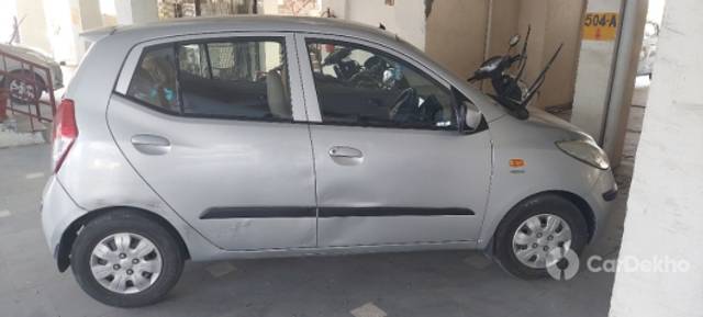 https://stimg2.cardekho.com/images/usedcarimages/large/2-2023/3613724/20230213_152904.jpg?imwidth=6402