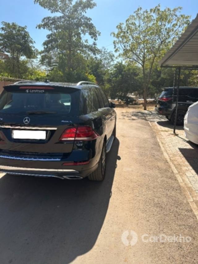 https://stimg2.cardekho.com/images/usedcarimages/large/2-2023/3613856/116FADC5-54D6-4AA8-808F-444B094DC17F.jpg?imwidth=6400