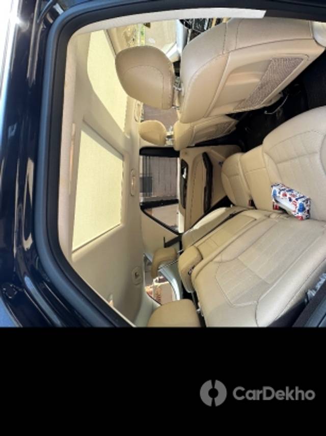 https://stimg2.cardekho.com/images/usedcarimages/large/2-2023/3613856/41719A7A-E8B7-4640-AD49-14B235F081DA.jpg?imwidth=6402