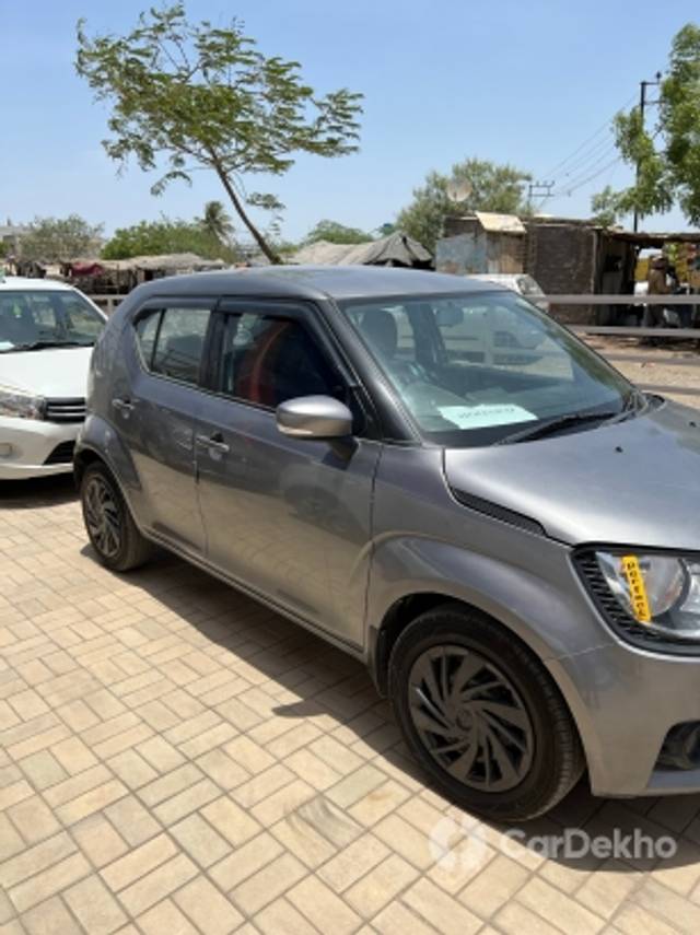 https://stimg2.cardekho.com/images/usedcarimages/large/2-2023/3613863/66763A0C-FC16-42D6-8FE0-1ADB9DB32681.jpg?imwidth=6400