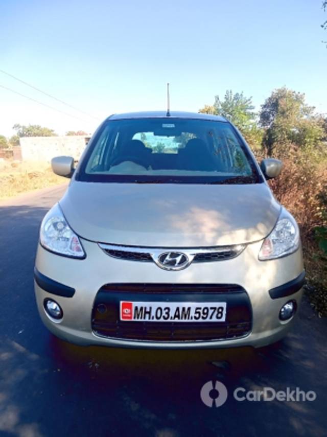 https://stimg2.cardekho.com/images/usedcarimages/large/2-2023/3613915/Aibi_1676295123089.jpg?imwidth=6400