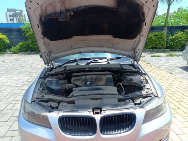 https://stimg2.cardekho.com/images/usedcarimages/large/2-2023/3614320/IMG-20221101-WA0007.jpg?imwidth=6402