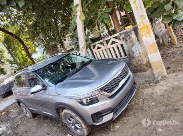 https://stimg2.cardekho.com/images/usedcarimages/large/2-2023/3614341/IMG_20211114_130328702_HDR.jpg?imwidth=6400