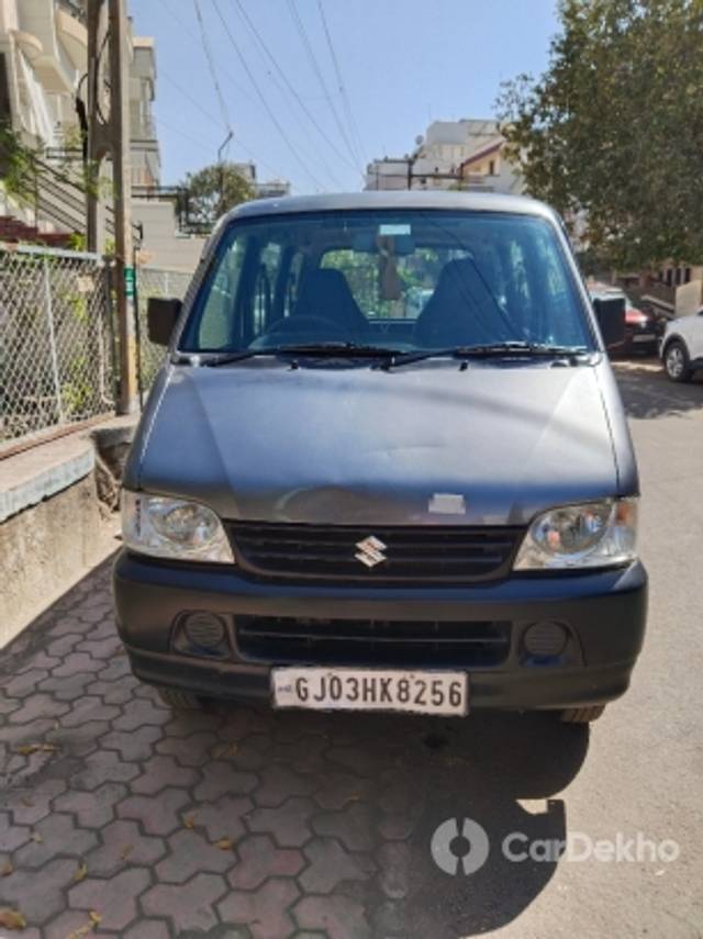 https://stimg2.cardekho.com/images/usedcarimages/large/2-2023/3615098/IMG_20230215_140903.jpg?imwidth=6400