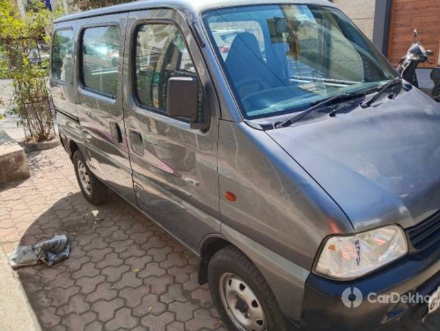 https://stimg2.cardekho.com/images/usedcarimages/large/2-2023/3615098/IMG_20230215_140912.jpg?imwidth=6402