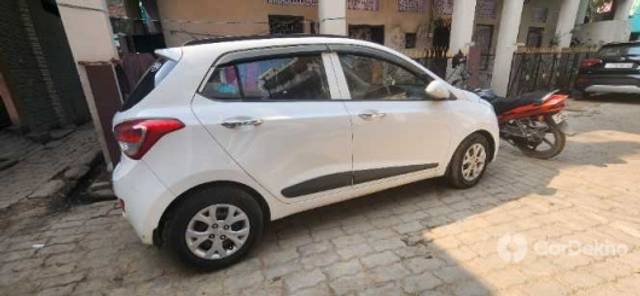 https://stimg2.cardekho.com/images/usedcarimages/large/2-2023/3615127/20230216_1015464.jpg?imwidth=6402
