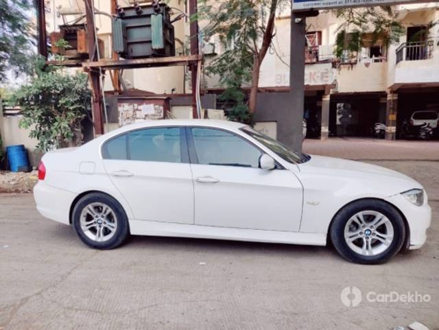 https://stimg2.cardekho.com/images/usedcarimages/large/2-2023/3615194/IMG-20221227-WA0005.jpg?imwidth=6402