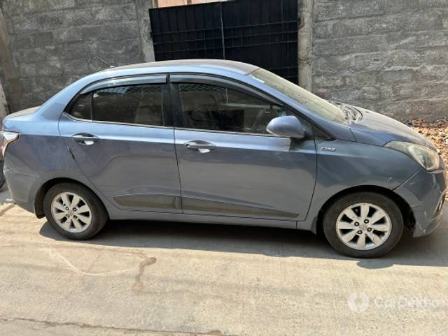 https://stimg2.cardekho.com/images/usedcarimages/large/2-2023/3616205/BCE10CA1-37CE-428C-820E-9F3017F0C7B90.jpg?imwidth=6401