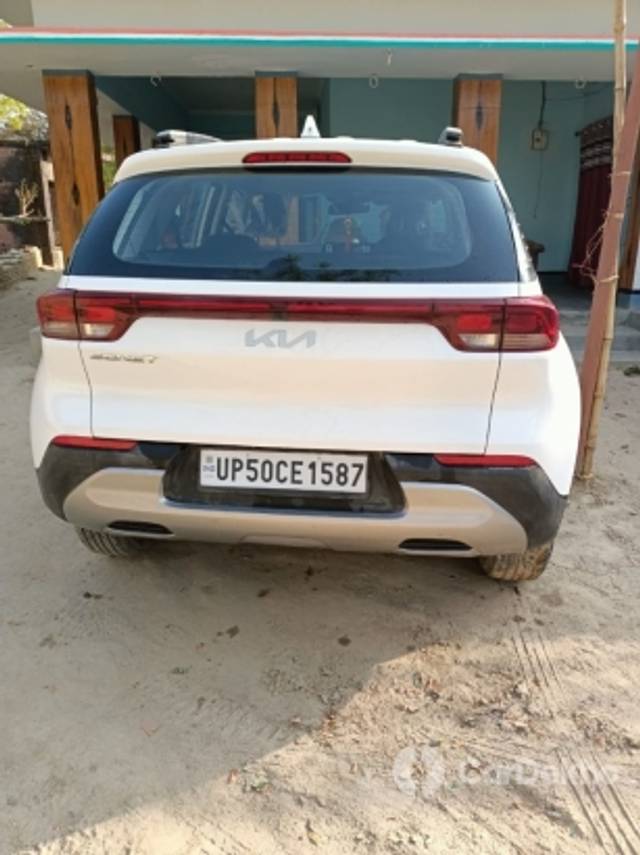 https://stimg2.cardekho.com/images/usedcarimages/large/2-2023/3616913/IMG-20230202-WA0033.jpg?imwidth=6400