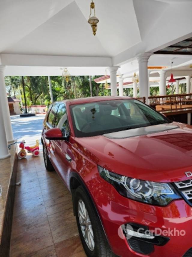 https://stimg2.cardekho.com/images/usedcarimages/large/2-2023/3617397/20230213_105600.jpg?imwidth=6402
