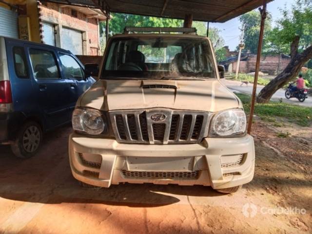https://stimg2.cardekho.com/images/usedcarimages/large/2-2023/3617605/IMG-20221022-WA0008.jpg?imwidth=6400