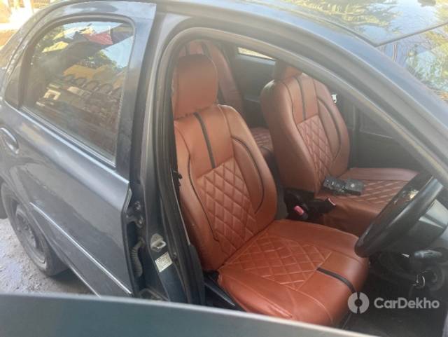 https://stimg2.cardekho.com/images/usedcarimages/large/2-2023/3618622/4F18BE63-62A2-4470-8E88-896195EB316A.jpg?imwidth=6402