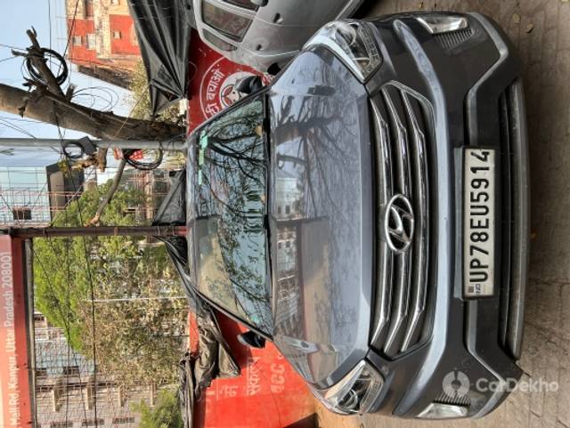 https://stimg2.cardekho.com/images/usedcarimages/large/2-2023/3618983/FF0F1611-6CBF-4E50-97BE-1416BC1E9E04.jpg?imwidth=6401