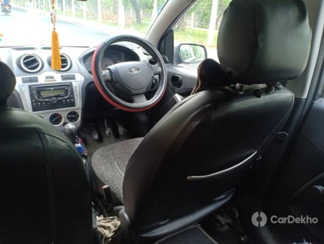 https://stimg2.cardekho.com/images/usedcarimages/large/2-2023/3619121/IMG-20220630-WA0002.jpg?imwidth=6402