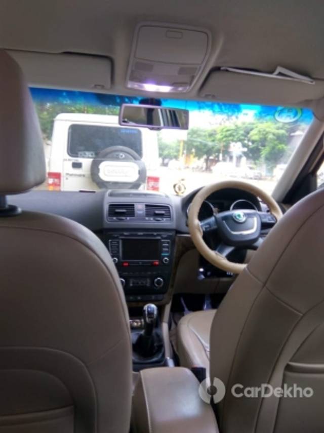 https://stimg2.cardekho.com/images/usedcarimages/large/2-2023/3619561/IMG-20230220-WA0003.jpg?imwidth=6401