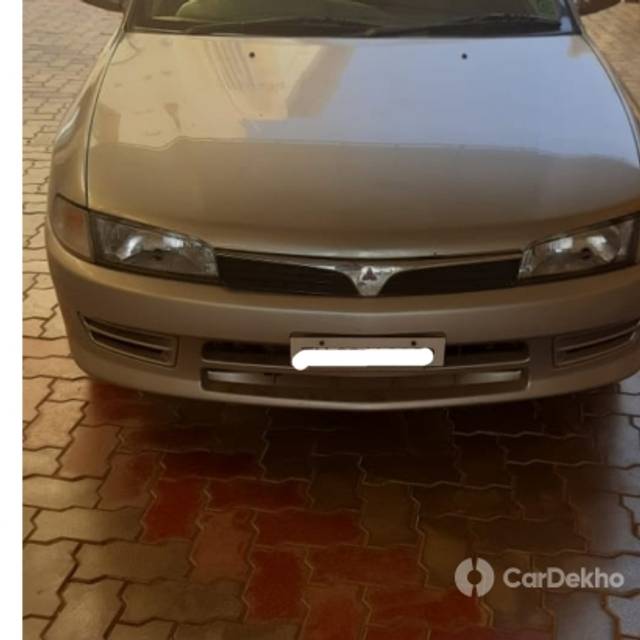 https://stimg2.cardekho.com/images/usedcarimages/large/2-2023/3621970/4C72D11D-8E84-4EB0-81FD-3DC7BDF52AC1.jpg?imwidth=6402