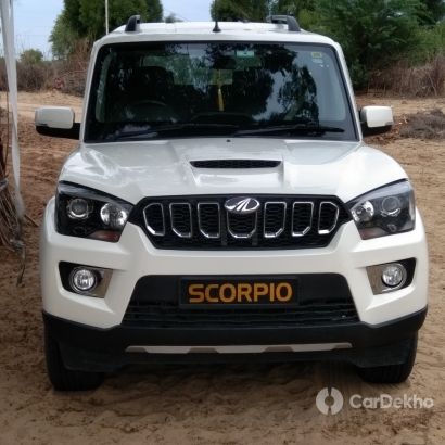 Mahindra Scorpio S11