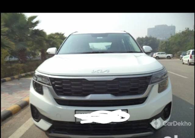 https://stimg2.cardekho.com/images/usedcarimages/large/2-2023/3623342/IMG_20230221_224049.jpg?imwidth=6402