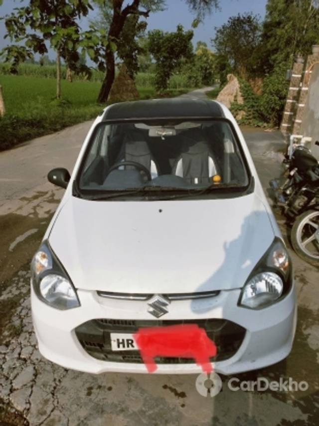 https://stimg2.cardekho.com/images/usedcarimages/large/2-2023/3623491/IMG_20230219_124807.jpg?imwidth=6400