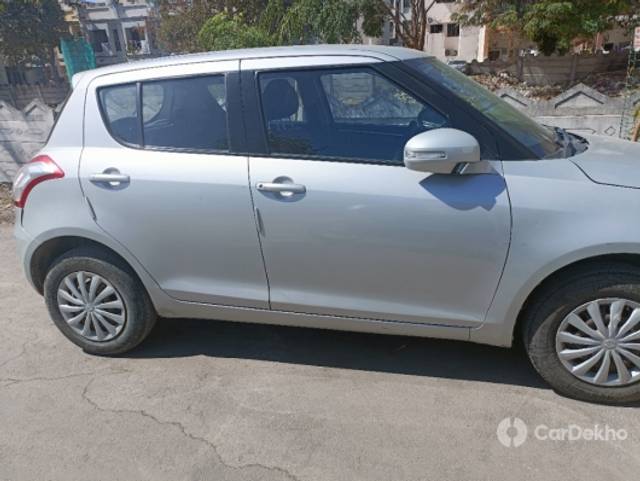 https://stimg2.cardekho.com/images/usedcarimages/large/2-2023/3623694/IMG20230217115914.jpg?imwidth=6401