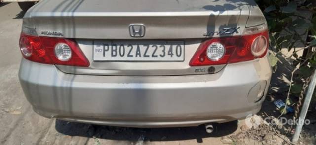 https://stimg2.cardekho.com/images/usedcarimages/large/2-2023/3624950/IMG-20230222-WA0039.jpg?imwidth=6401